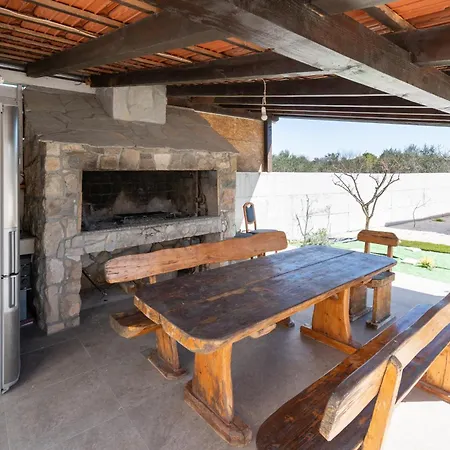 Διαμέρισμα Family-friendly With Swimming Pool Drage, Biograd - 23790