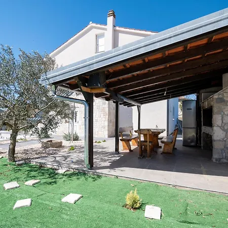 Family-friendly With Swimming Pool Drage - Biograd - 23790 *