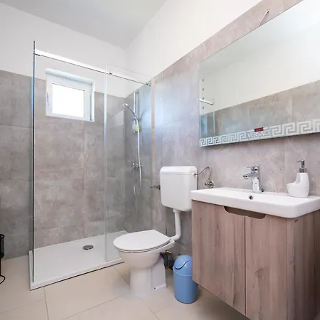 Family-friendly With Swimming Pool Drage, Biograd - 23790