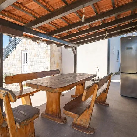 Family-friendly With Swimming Pool Drage - Biograd - 23790 * Pakoštane